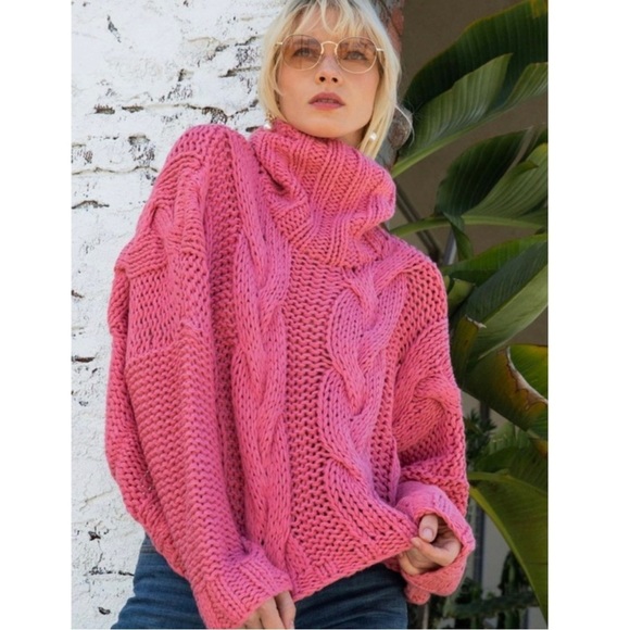 POL Sweaters - LAST ONE ☝️ The BLOSSOM Chunky Cable Knit Sweater